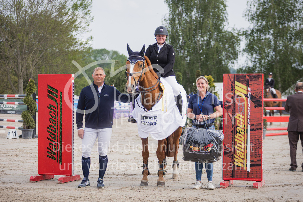 230521_MayDays_M__-Spr-852 | 3. Etappe der Waldbach Amateur Tour, M**-Springen mit steigenden Anforderungen, Herford-Laar, May Days, 21.05.2023