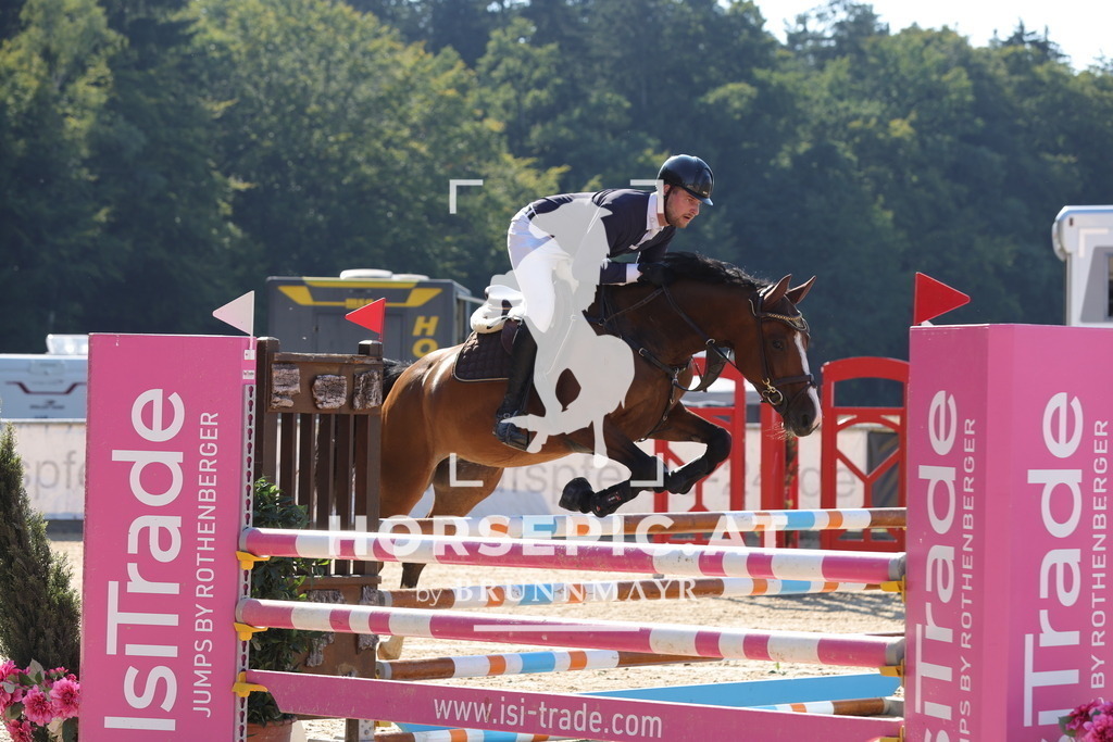 0P6A1563 | Willkommen bei Brunnmayr - Design & Fotografie – Ihrem Spezialisten für Reitturniere und Pferdeveranstaltungen in Oberösterreich, Salzburg und Bayern! Seit über 17 Jahren sind wir leidenschaftlich dabei.