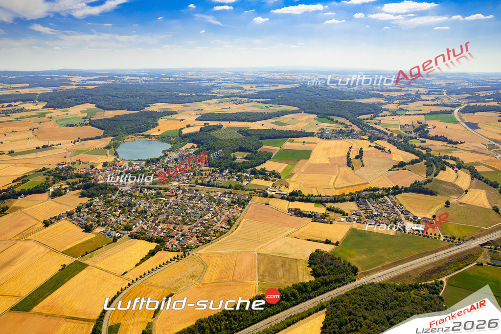 Die Luftaufnahme Zimmersrode - Neuental wurde 2022 vom Flugzeug aus (keine Drohne) erstellt. Hohe Auflösung -für große Poster und Wandbilder geeignet - Garantiert!