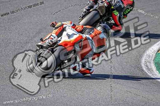 pubi5218 | Professionelle Fotos von Sportveranstaltungen, aber auch Hochzeiten und anderen Events. - Realisiert mit Pictrs.com