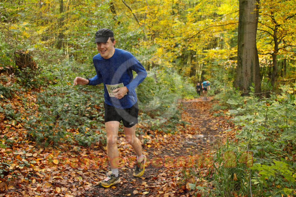 251026_1223_EV4_4935 | Sportfotografie im Rhein-Sieg Kreis, Köln, Bonn, NRW, Rheinland Pfalz, Hessen, etc. Unser Tätigkeitsfeld umfasst den Laufsport vom Volkslauf über den Marathon, Duathlon, Triathon bis zum Ultralauf wie Kölnpfad Ultra oder Schindertrail.
