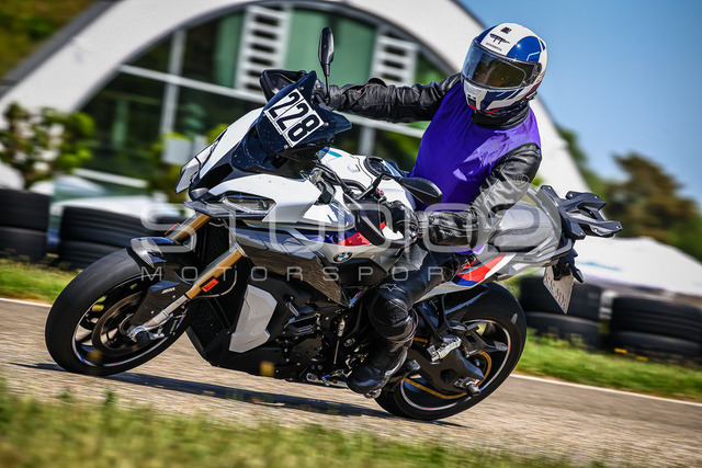 0228-250502_DCB-019_228 | Deine Full-Service-Agentur für ✔️Videoproduktionen und ✔️Motorsportfotografie Jetzt Angebot anfragen!