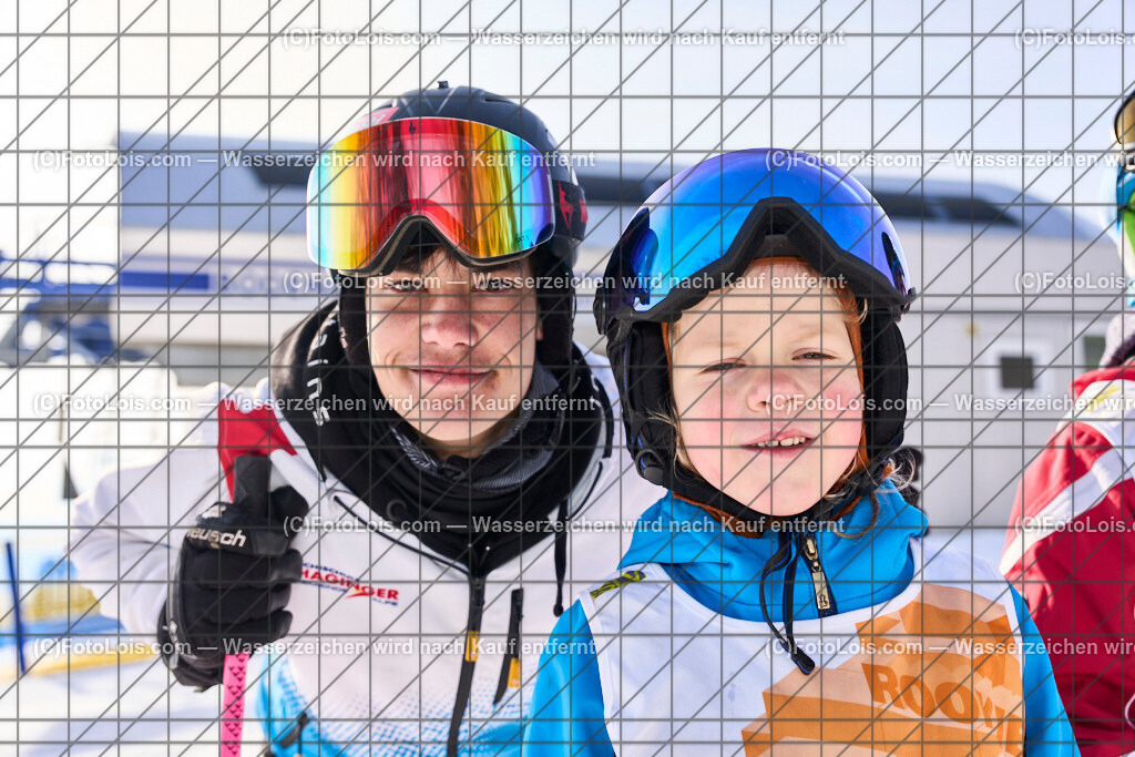 ALP0082_SchiSchule Haginger_Semesterkurs-Gruppe | Skikurs der Schischule Haginger in Mitterbach auf der Gemeindealm, Fr 7. Februar 2025.