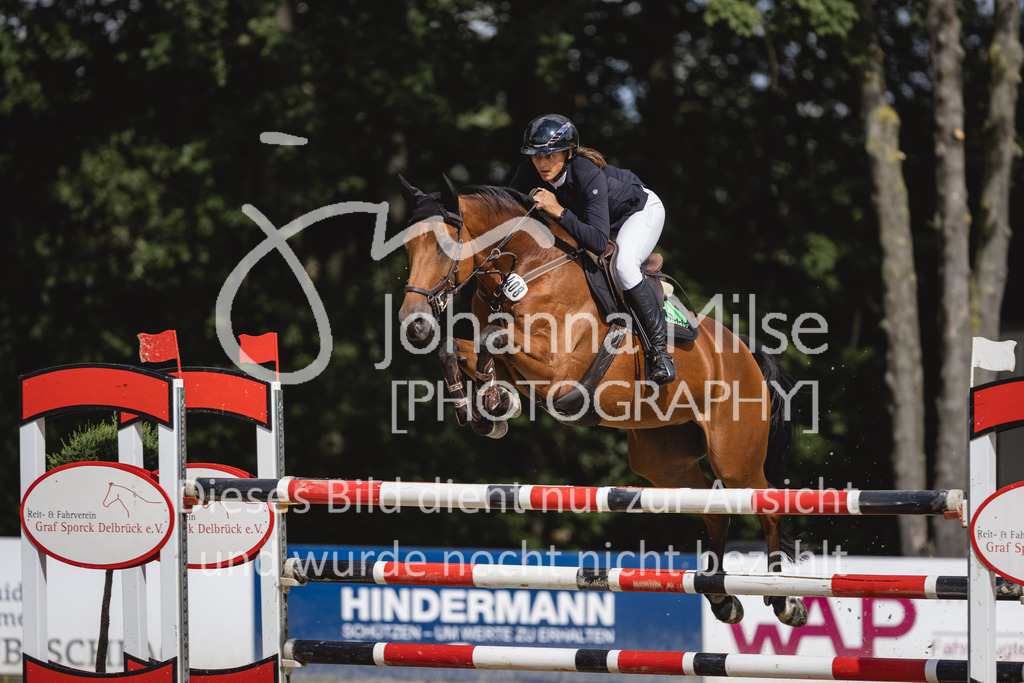 230826_Delbrueck_Youngster-M-542 | Deine schönsten Turniermomente als professionelle Fotos! Entdecke hochwertige Pferdesport-Fotografie im Online-Shop. Jetzt Fotos finden & bestellen!
