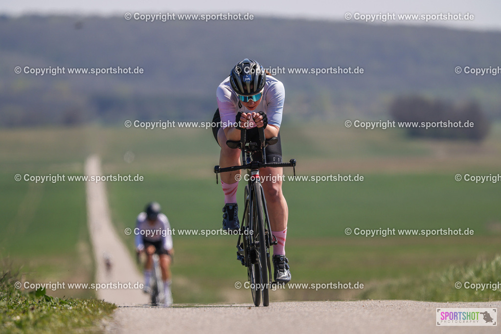 368A2503 | Neusiedlersee Radmarathon 2026@sportshot_your_pictrs #yourpictures#roadtowm2029 #nrm #neusiedlerseeradmarathon #neusiedlersee #neusiedlerseetourismus #burgenland #mörbisch #nrm26 #burgenlandtourismus #voglundco #poweredbyburgenlandtourismus #radsport #rad #marathon #ucigranfondo #visitburgenland #ucigranfondoworldseries