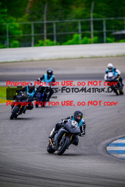 MaZZes_FotoMatrix_240614_6007705_3485 | INST