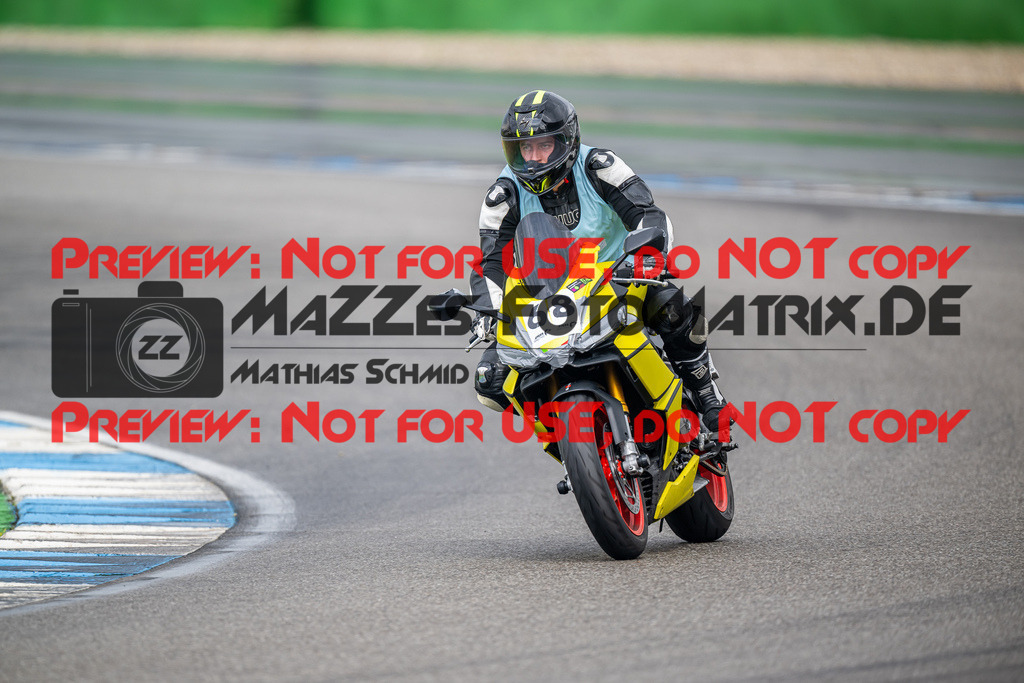 MaZZes_FotoMatrix_240701_6007705_9636 | INST