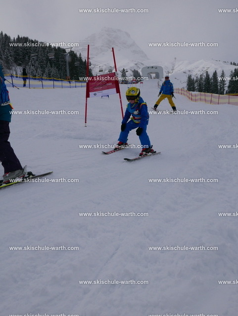 Catherine _ Karlyn (7) | Photos von der Skischule Warth - Realisiert mit Pictrs.com