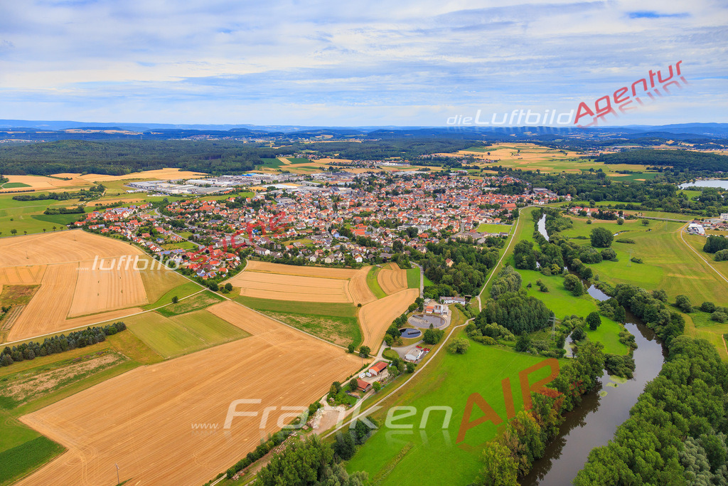 Luftbild von  Lichtenfels - Luftaufnahme wurde 2015 von https://frankenair.de mittels Flugzeug (keine Drohne) erstellt - die Geschenkidee