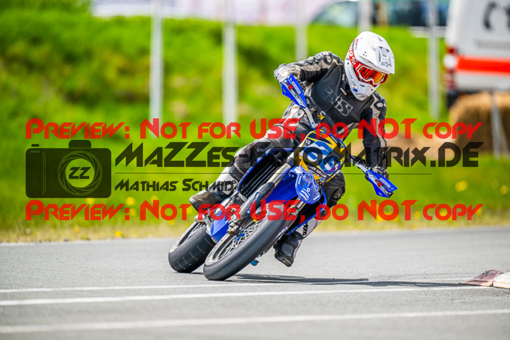 MaZZes_FotoMatrix_230506_3376 | UE40