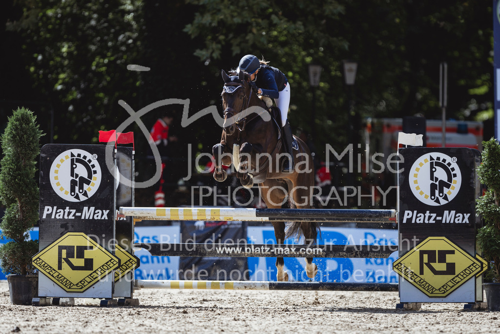 240912_OWLCh_AmateurS-282 | Deine schönsten Turniermomente als professionelle Fotos! Entdecke hochwertige Pferdesport-Fotografie im Online-Shop. Jetzt Fotos finden & bestellen!