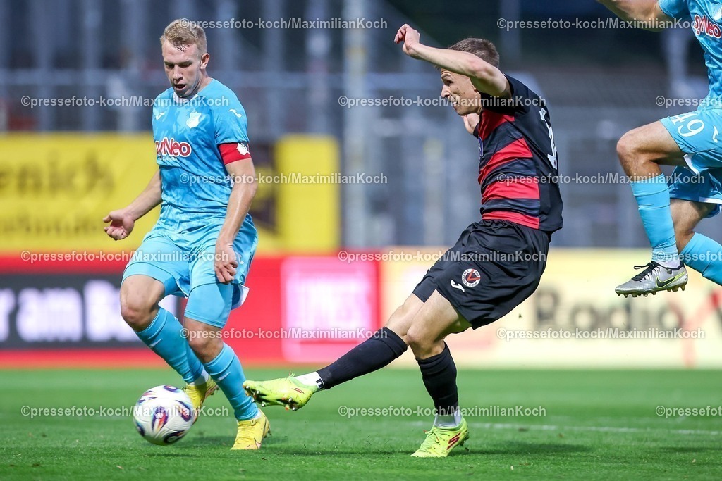 FCVK16092501099 | 16.09.2025, Fußball, FC Viktoria Köln – TSG 1899 Hoffenheim II, 3.Liga, Sportpark Höhenberg, Saison 2025 2026: David Otto&nbsp;(Viktoria Koeln #10) im Zweikampf gegen  Valentin Lässig&nbsp;(Hoffenheim II #06)DFB regulations prohibit any use of photographs as image sequences and or quasi-video.