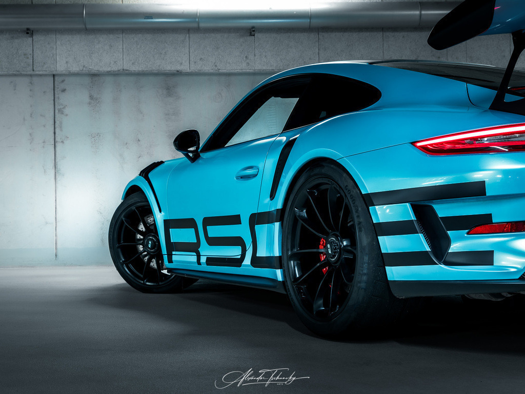 R6AT0540 _Alexander Tschuncky | Entdecken Sie die faszinierende Welt von Alexander Tschuncky Arts: Kreative Fotografie, atemberaubende Automobilkunst und hochwertiger Bilderdruck. Lassen Sie sich inspirieren! - Realisiert mit Pictrs.com