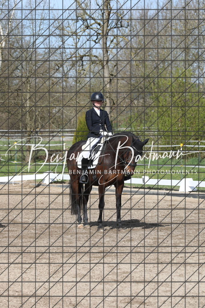 AZ2A3055 | Benjamin Bartmann Photomoments