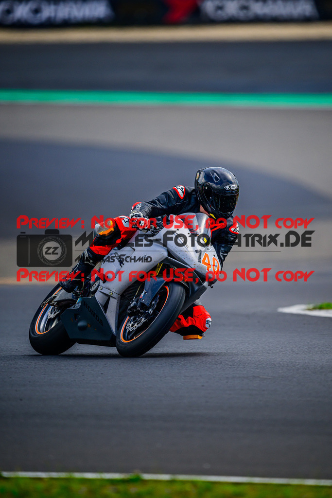 MaZZes_FotoMatrix_240519_6007705_1669 | Fotograf Mathias Schmid
Sportfotograf,
Eventfotograf,
Hochzeitsfotograf,
Portraitfotograf