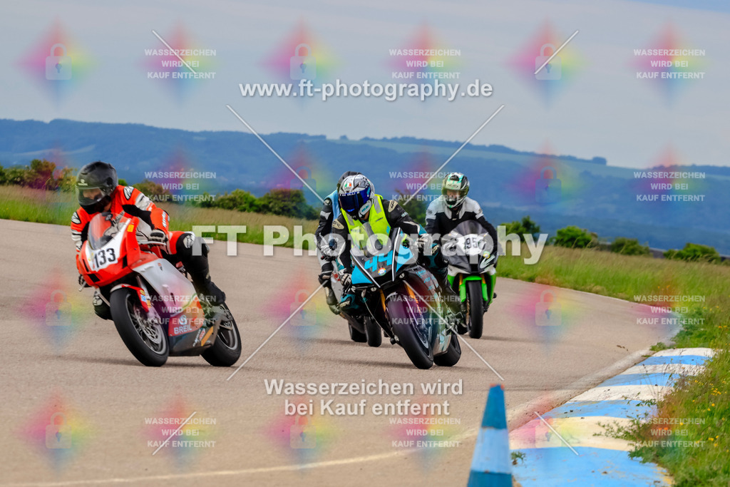 MotoTeam-2458 | Hier findet Ihr Bilder von Touristenfahrten auf der Nürburgring Nordschleife oder von anderen Veranstaltungen die ich besucht habe. Viel Spass beim Durch Schauen 