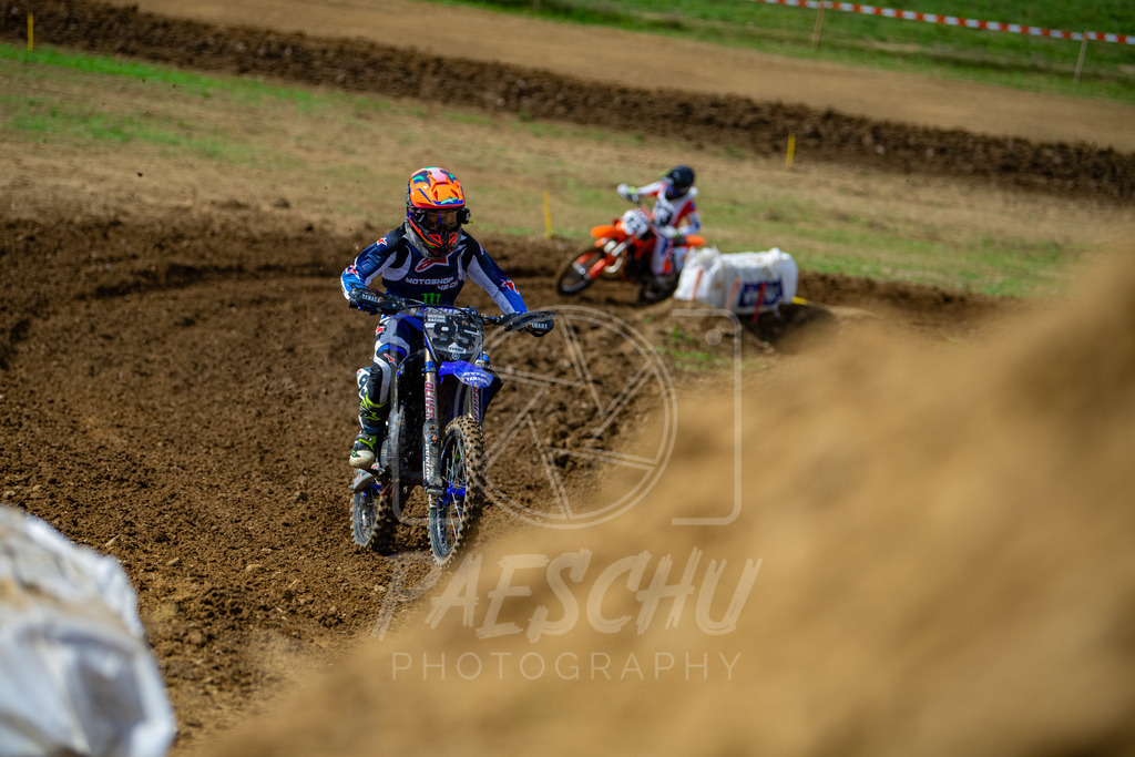 85 (274) | Paeschuphoto Shop - Wer nicht sucht der auch nicht findet.Ob Motocrossbilder oder von einem besuchtem Spiel, Hauptsache Action. - Realisiert mit Pictrs.com