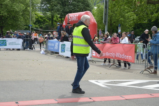 10-54-55_ | Meisterchip Fotoshop - Realisiert mit Pictrs.com