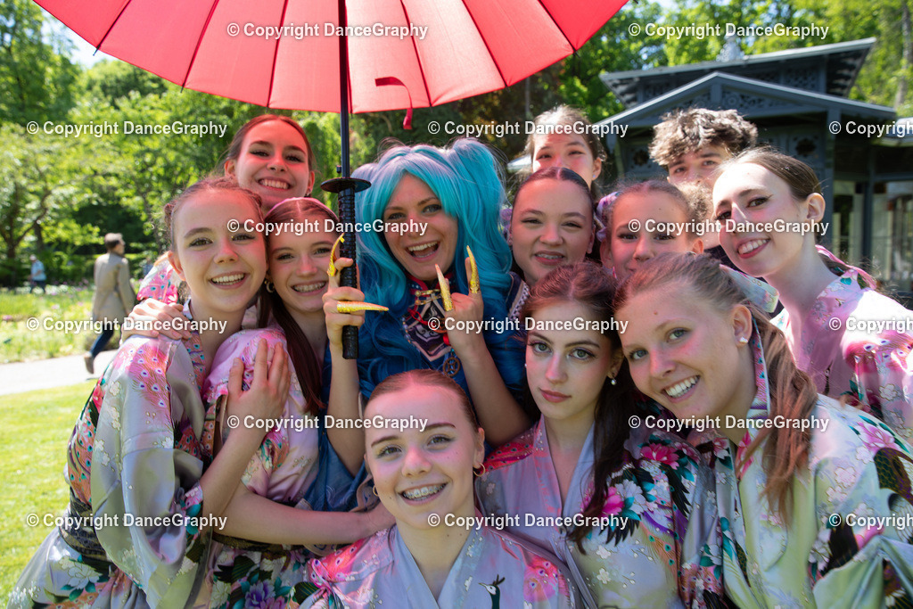 GPHY3982 | DanceGraphy - Realisiert mit Pictrs.com