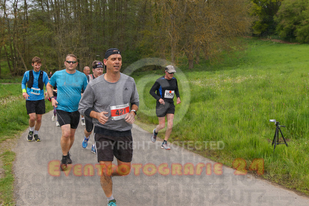 220501_1014_EV8_0187 | Sportfotografie im Rhein-Sieg Kreis, Köln, Bonn, NRW, Rheinland Pfalz, Hessen, etc. Unser Tätigkeitsfeld umfasst den Laufsport vom Volkslauf über den Marathon, Duathlon, Triathon bis zum Ultralauf wie Kölnpfad Ultra oder Schindertrail.