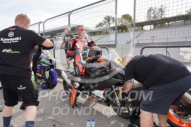 2022_09_13_PBK_28282 | Sportfotografie; SlowMotion; Video; Rennstrecke; Hafeneger; Speer; Racing; RSE; BMW; CBO; Trackday; Motorsportarena; Hockenheimring; Brno; Most; Barcelona; Valencia