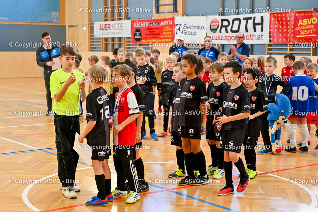 ASVÖ_ Fussballturnier SV Gallneukirchen_ 09.02.2025-166 | 09.02.2025, Gallneukirchen, AUT, ASVÖ, Fussball Nachwuchs Hallenturnier 2025, SV Gallneukirchen im Bild Teilnehmer U 9©Harald Dostal / fodo.media - Realisiert mit Pictrs.com