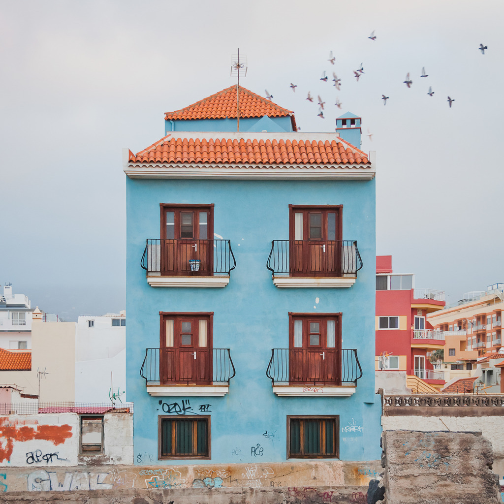 Puerto de la Cruz, Teneriffa | Online Shop für Christen: Christliche Poster XXL, Plakate, Wandbilder als Leinwand & christliche Postkarten, Kalender, Sticker & Lizenzen zum Download. Die Kunstwerke im christliche Geschenke Shop zeigen die Jahreslosung 2025, Gott, Jesus & mehr.