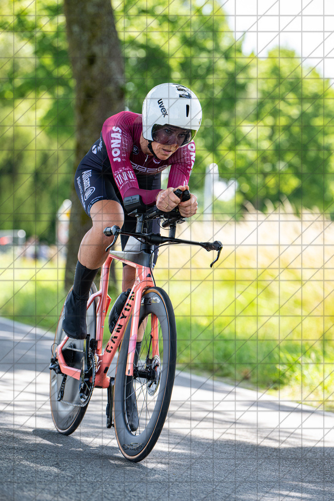 LVM EZF Niederesachen | Strößner Christina(Osnabrücker Sportclub v. 1849 e.V.)//  Wellingholzhausen, Deutschland, 22.06.25: LVM EZF Niederesachen //   CREDIT:www.bullenfotos.de, Martin König, Hörner Weg 40, D-49078 Osnabrück, +4917663732967 // Nutzung und Weitergabe nur zu den vereinbarten Zwecken. Presseanfragen an Ersteller. Alle Rechte beim Ersteller. Honorierung nach MFM. - Realisiert mit Pictrs.com