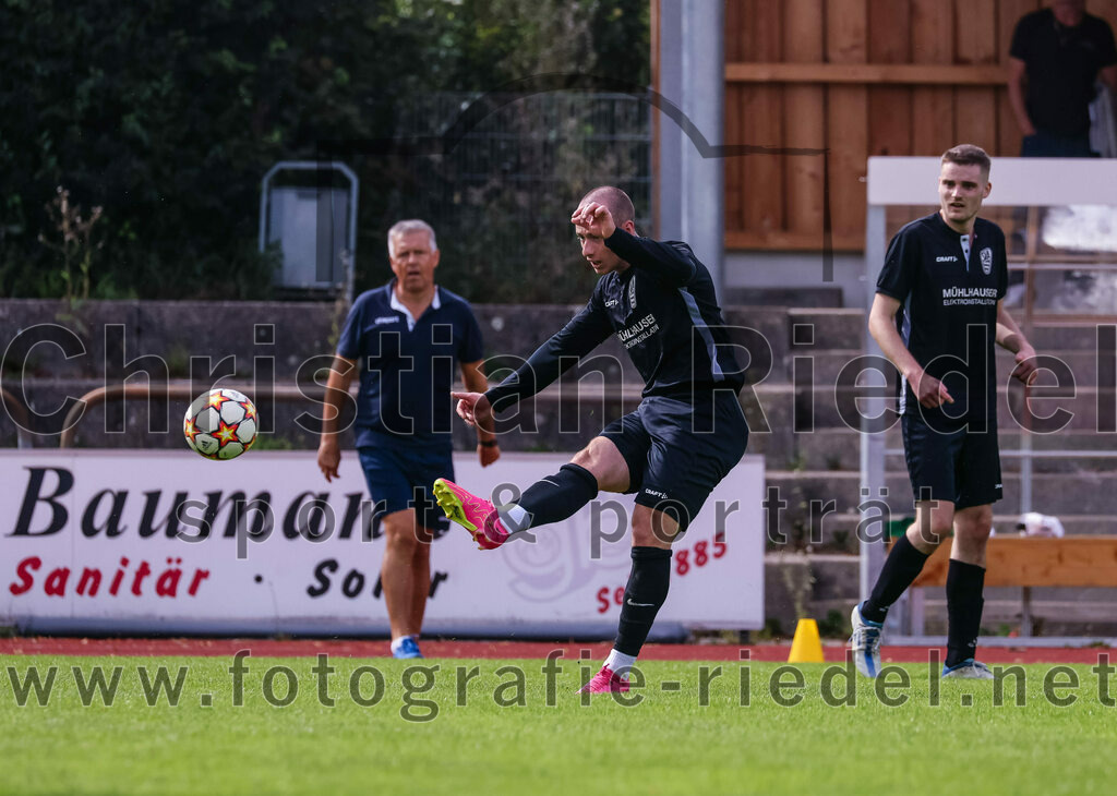 2023-09-03_051_SV_Anzing_gegen_TSV_Ottobrunn | Anzing, Deutschland, 03.09.2023:
Fußball, Kreisliga 2023 / 2024, Testspiel, 3. Spieltag, Endergebnis: 3:0

Tim Schuster (SV Anzing, #16)

Foto: Christian Riedel / fotografie-riedel.net