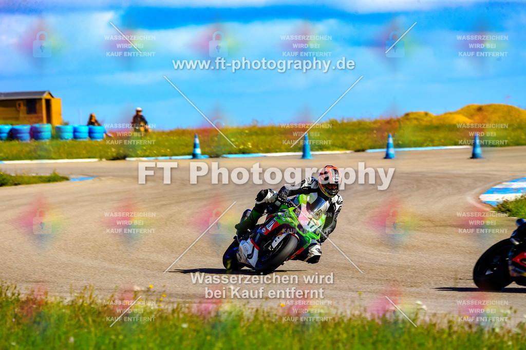 017-5141 | Hier findet Ihr Bilder von Touristenfahrten auf der Nürburgring Nordschleife oder von anderen Veranstaltungen die ich besucht habe. Viel Spass beim Durch Schauen 