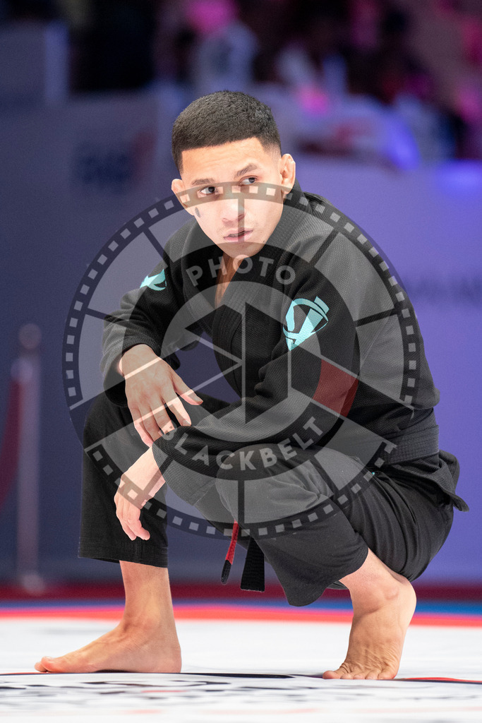 20231108PBB1036 | Fighters compete during the AJP World Professional Championship in the Mubadala Arena in Abu Dhabi, Arab United Emirates, on November 8, 2023.