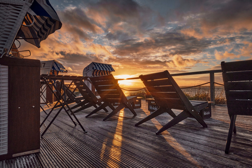 Strandkorb_6 | Entdecken Sie hochwertige Fotoprodukte für Ihr Zuhause, Büro oder als besonderes Geschenk.rpixel.de bietet Ihnen exklusive Fotografien aus den Bereichen Natur, Landschaft und Motiven vom Meer.Einfach direkt im Online-Shop bestellen. - Realisiert mit Pictrs.com