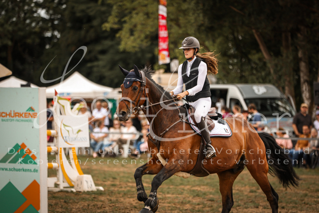 26.SoSpL00167 | Leoni Ertmer Photography - Realisiert mit Pictrs.com