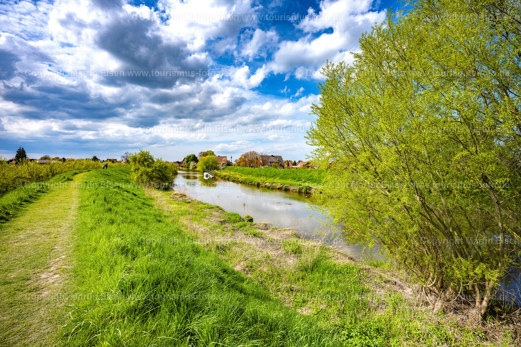 Lühe der Fluß Lühe_ELS_5076010523 | Fotos aus den Touristenorten aus Norddeutschland. - Realisiert mit Pictrs.com