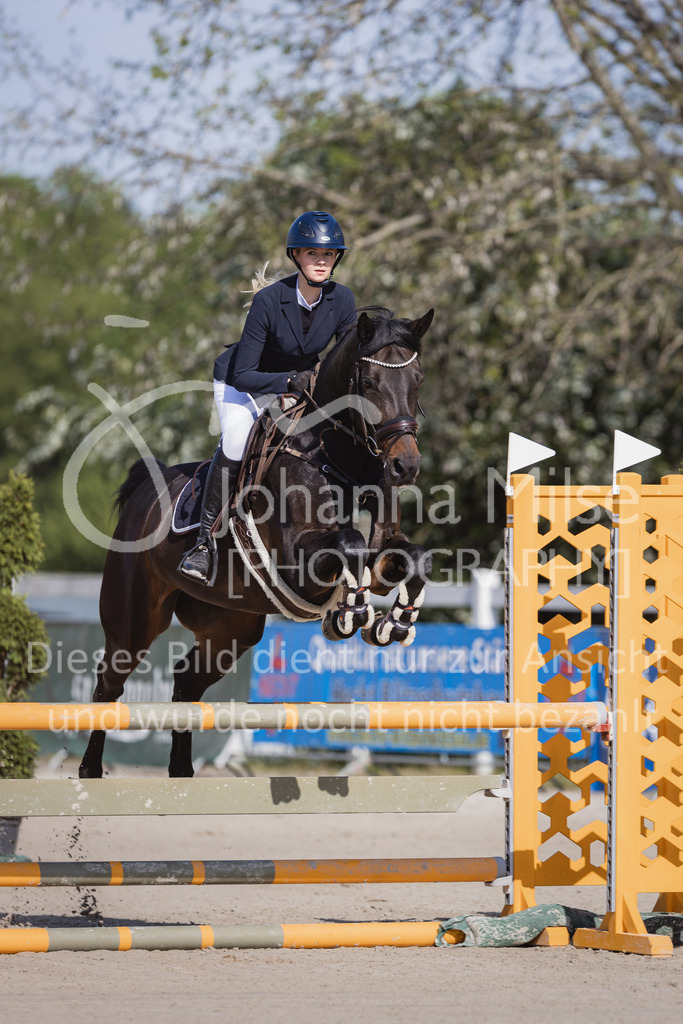 230518_MayDays_Stil-A2-405 | Deine schönsten Turniermomente als professionelle Fotos! Entdecke hochwertige Pferdesport-Fotografie im Online-Shop. Jetzt Fotos finden & bestellen!
