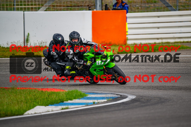 MaZZes_FotoMatrix_240701_6007705_2564 | GELB