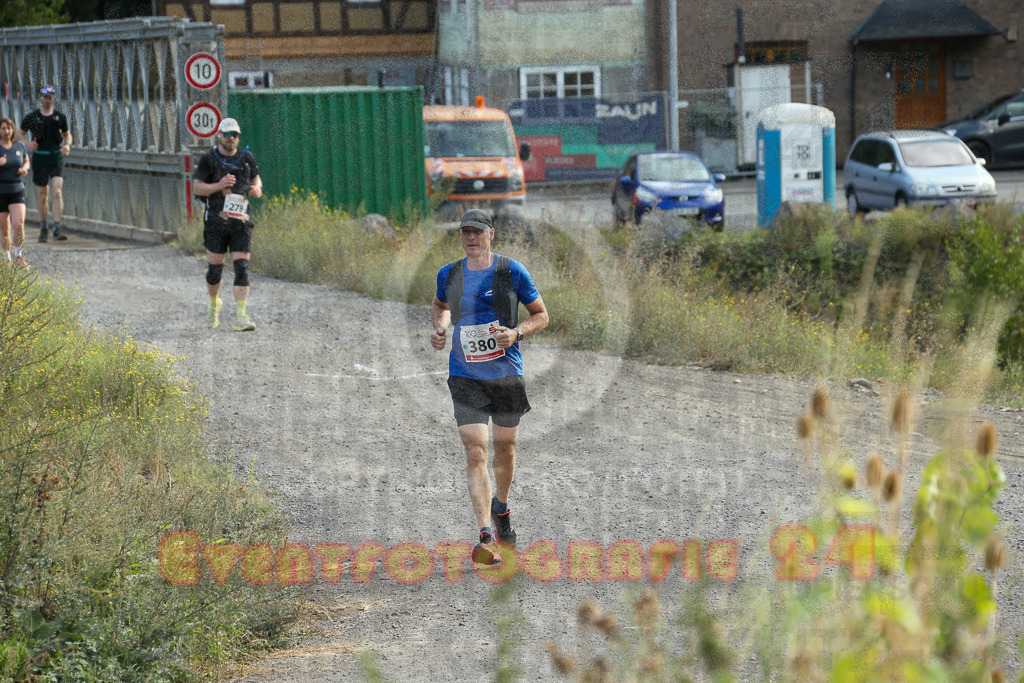 250830_1010_EX1_9754 | Sportfotografie im Rhein-Sieg Kreis, Köln, Bonn, NRW, Rheinland Pfalz, Hessen, etc. Unser Tätigkeitsfeld umfasst den Laufsport vom Volkslauf über den Marathon, Duathlon, Triathon bis zum Ultralauf wie Kölnpfad Ultra oder Schindertrail.