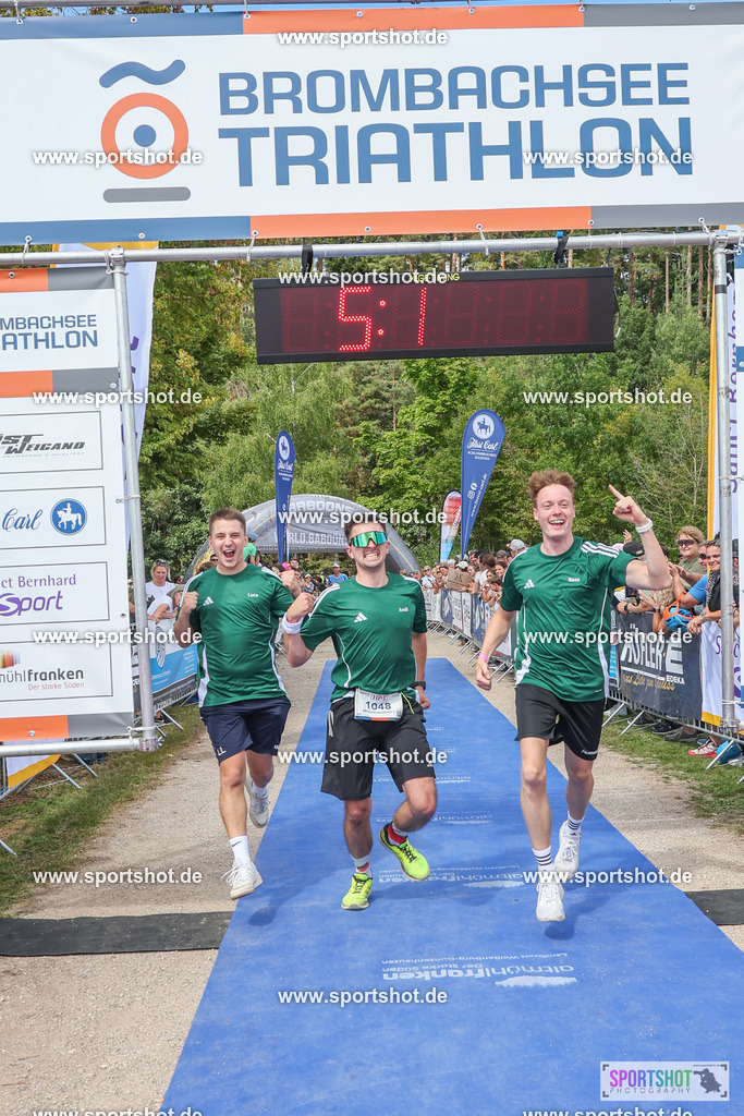 LUR_5998 | Rund um das Thema Sport-Event-Fotografie & individuelle Teilnehmerfotos. Jeder Teilnehmer wird fotografiert.