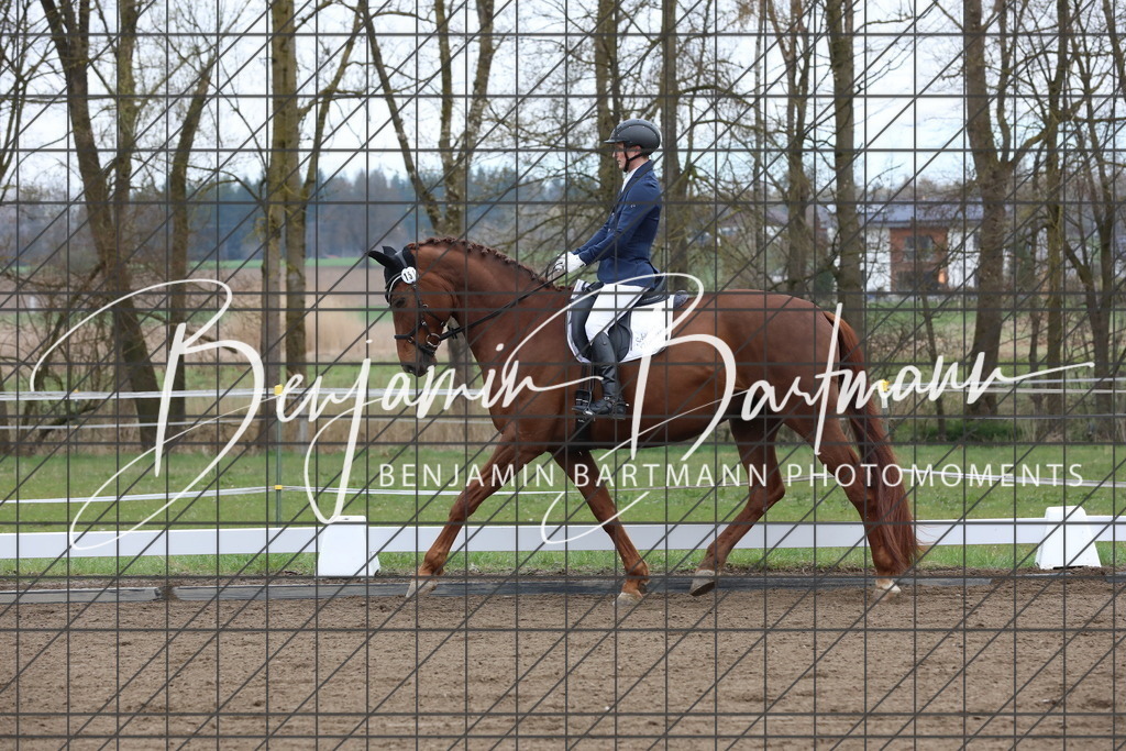 AZ2A4047 | Benjamin Bartmann Photomoments