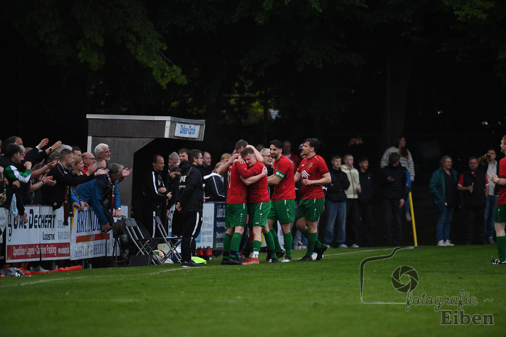 BV Bockhorn-SG FriPe | Relegation zur Kreisliga; BV Bockhorn (blau)-SG FriPe (rot) am 05.06.2025 in Oldenburg/Ofenerdiek (Lagerstraße), Photo: Philip Eiben 2025 - Realisiert mit Pictrs.com