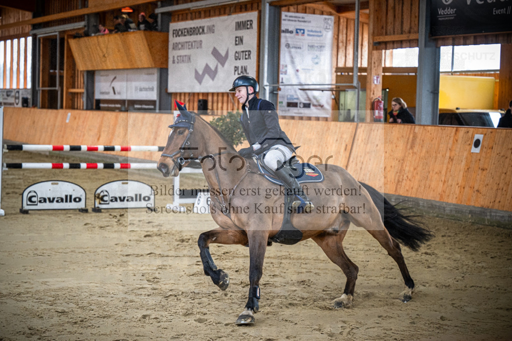 DOS_0480 | Entdecke hochwertige Reitturnierfotos von Foto Oger. Professionell, emotional und authentisch – jetzt Lieblingsmomente im Shop bestellen.Deutschlandweite Turnierfotografie. - Realisiert mit Pictrs.com