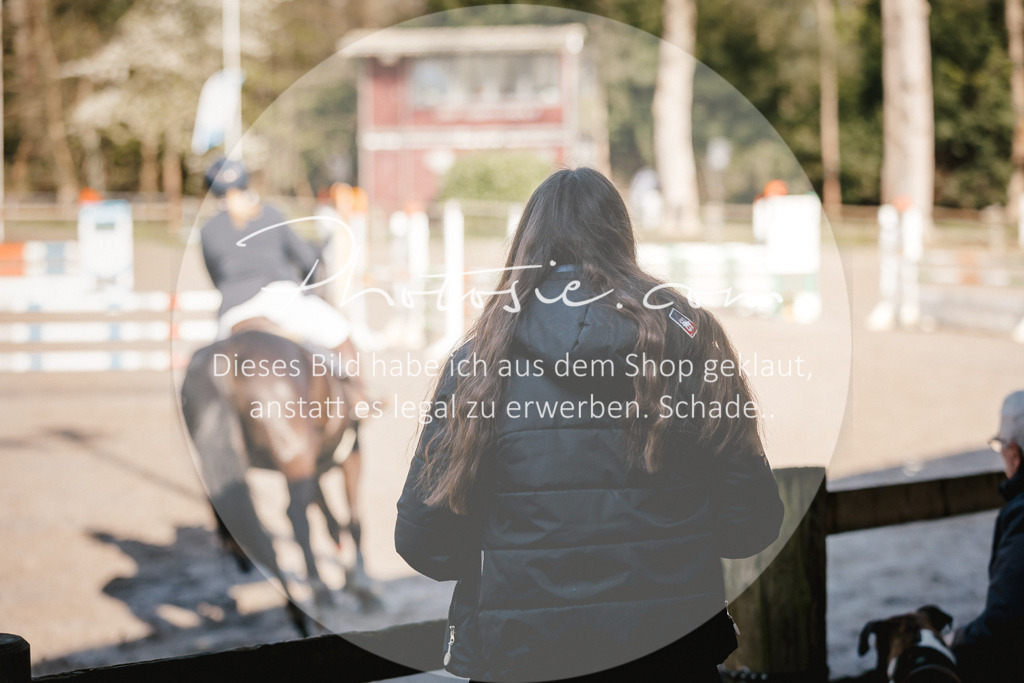 3I6A3565 | Stimmungsvolle Portraits und Reitsportfotografie im Ruhrgebiet und im Münsterland.

Pferdefotografie, Hundefotografie, Tierfotografie, Reportagen, Portraits von Tier und Mensch, Turnierfotografie in Bochum, Recklinghausen, Marl, Haltern am See, Dülmen.. - Realisiert mit Pictrs.com