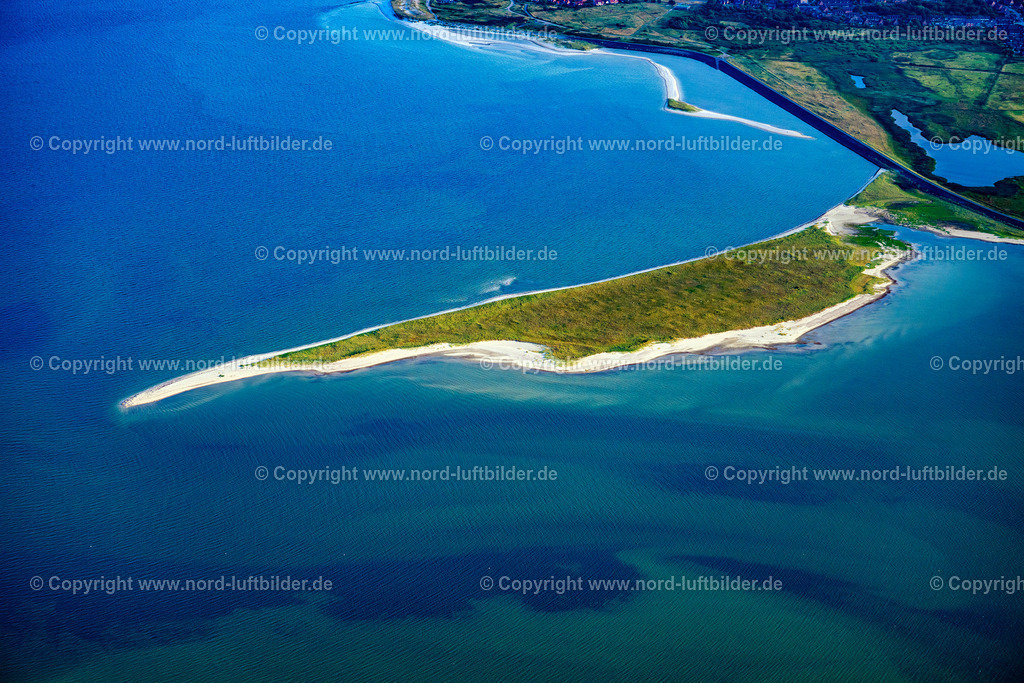 Sylt_List_Uthörn_ELS_1182130825 | LIST AUF SYLT 13.08.2025 Wattenmeer bei der Nehrung Uthörn in List auf der Insel Sylt im Bundesland Schleswig-Holstein. // Wadden Sea near the Uthoern Spit in List on the island of Sylt in the federal state of Schleswig-Holstein. Foto: Martin Elsen