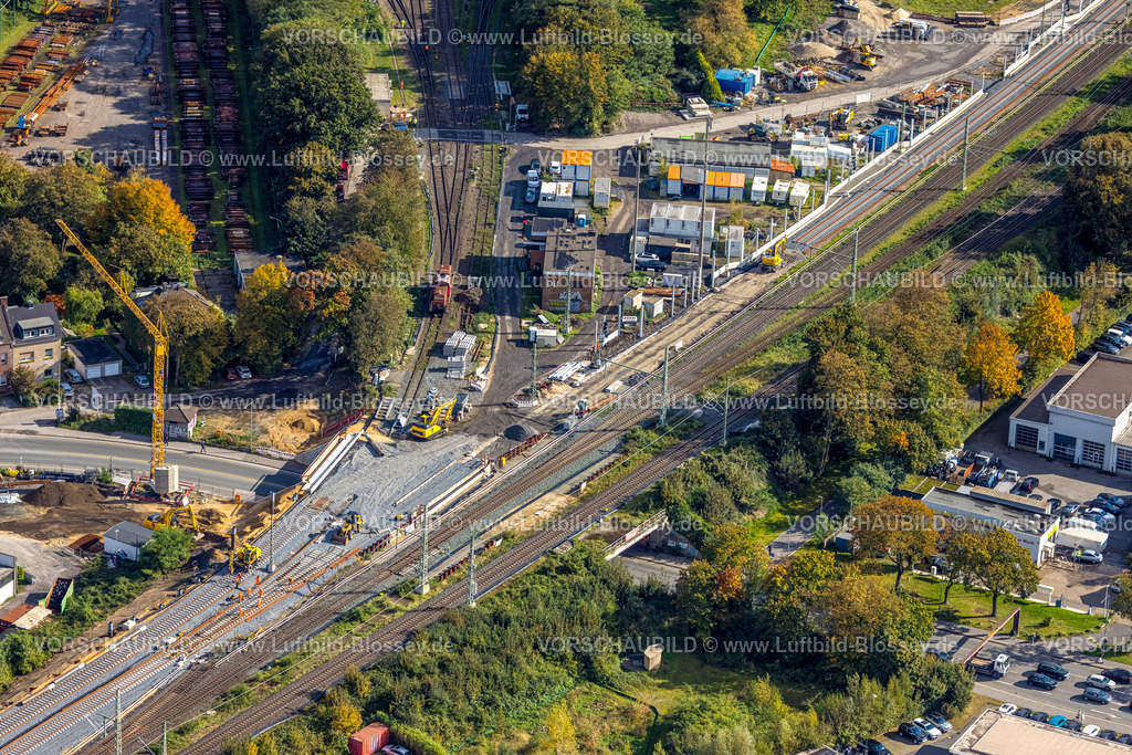 Dinslaken241009070 | Luftbild, Baustelle Bahngleise-Abzweig nahe dem Bahnhof, Baustelle und Ausbau der Betuweroute und Betuwe-Linie Eisenbahnstrecke, Dinslaken, Ruhrgebiet, Nordrhein-Westfalen, Deutschland