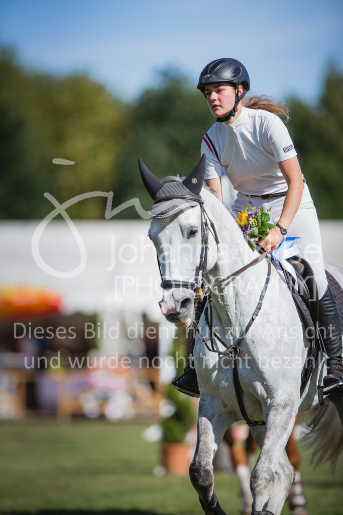 220717_LC_GroßerPreis-949 | Deine schönsten Turniermomente als professionelle Fotos! Entdecke hochwertige Pferdesport-Fotografie im Online-Shop. Jetzt Fotos finden & bestellen!