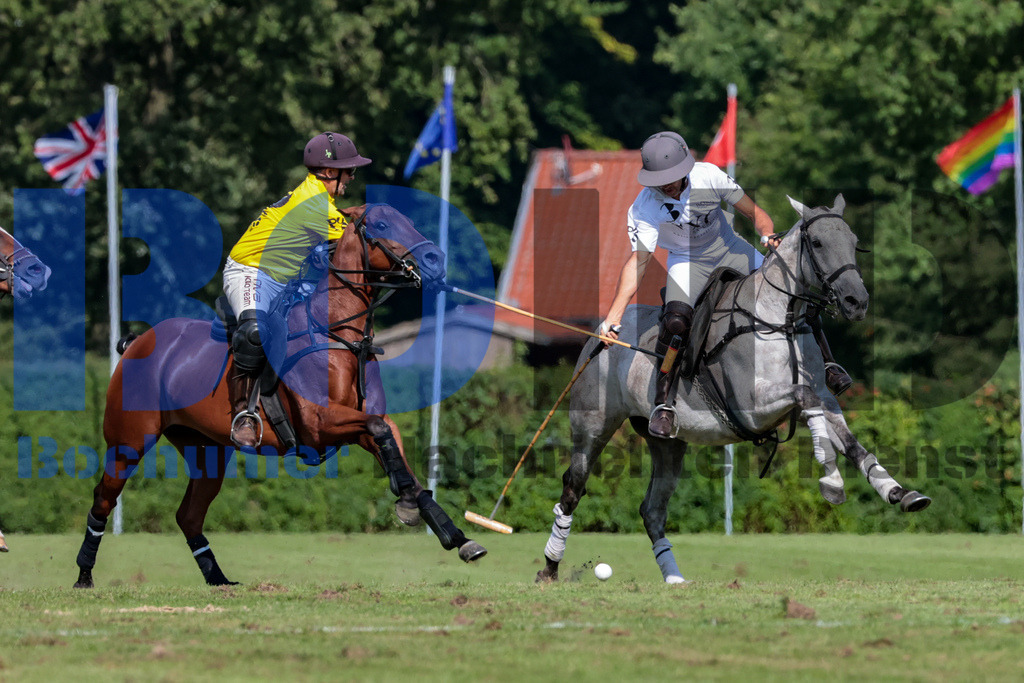 20. Polopicknick Muenster {date} -  | {headline}(Foto: Sebastian Sendlak / BOND) - Realisiert mit Pictrs.com