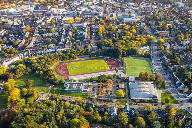 Bottrop221006049 | Luftbild, Sportpark mit Jahnstadion, Hallenbad, Dieter-Renz-Halle, Süd-West, Bottrop, Ruhrgebiet, Nordrhein-Westfalen, Deutschland