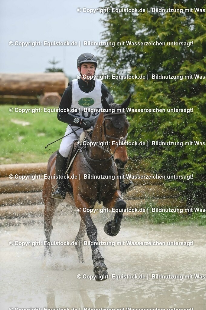 20230513_CCI2_Section2_Gelände_0016 | equistock