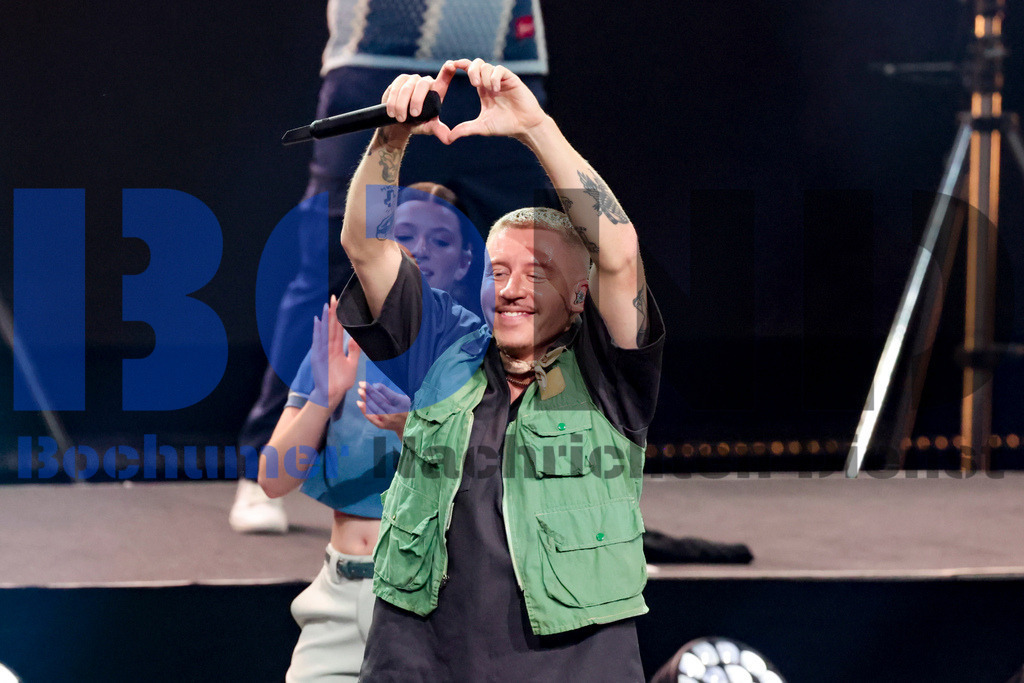  09.09.2023 - 
 | Sebastian Sendlak / Bochumer Nachrichtendienst (BOND) - Invictus Games 2023: Eroeffnungs-Zeremonie - Realisiert mit Pictrs.com