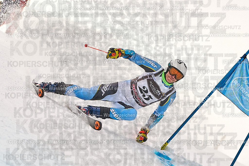 _ALP0673_MASTERS-WM_Reiteralm_A-GS_Zoehrer Uwe | FISWORLD CHAMPIONSHIPSMASTERS ALPINE SKIING, 23. – 28. MÄRZ 2026 - REITERALM | STMK | AUT.   Veranstaltet vom Masters-Referat des Deutschen Skiverbandes (DSV). Durchführende Organisation: WSV Pichl-Reiteralm, unterstütutzt von den Bergbahnen REITERALM bei Schladming und SKI AUSTRIA.                            Disziplinen:  Super-G, GiantSlalom, Slalom.                                                 Kategorien:  A (Herrn 30-59 Jahre), B (Herrn ab 60 Jahre), C (Damen 30-59 Jahre), D (Damen ab 60 Jahre).                Rennstrecken:   Gasselhöhe und Muldenliftpiste auf der Reiteralm.